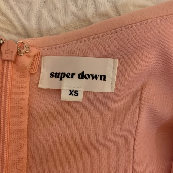 Pink Romper, off the shoulder - Picture 3 of 3